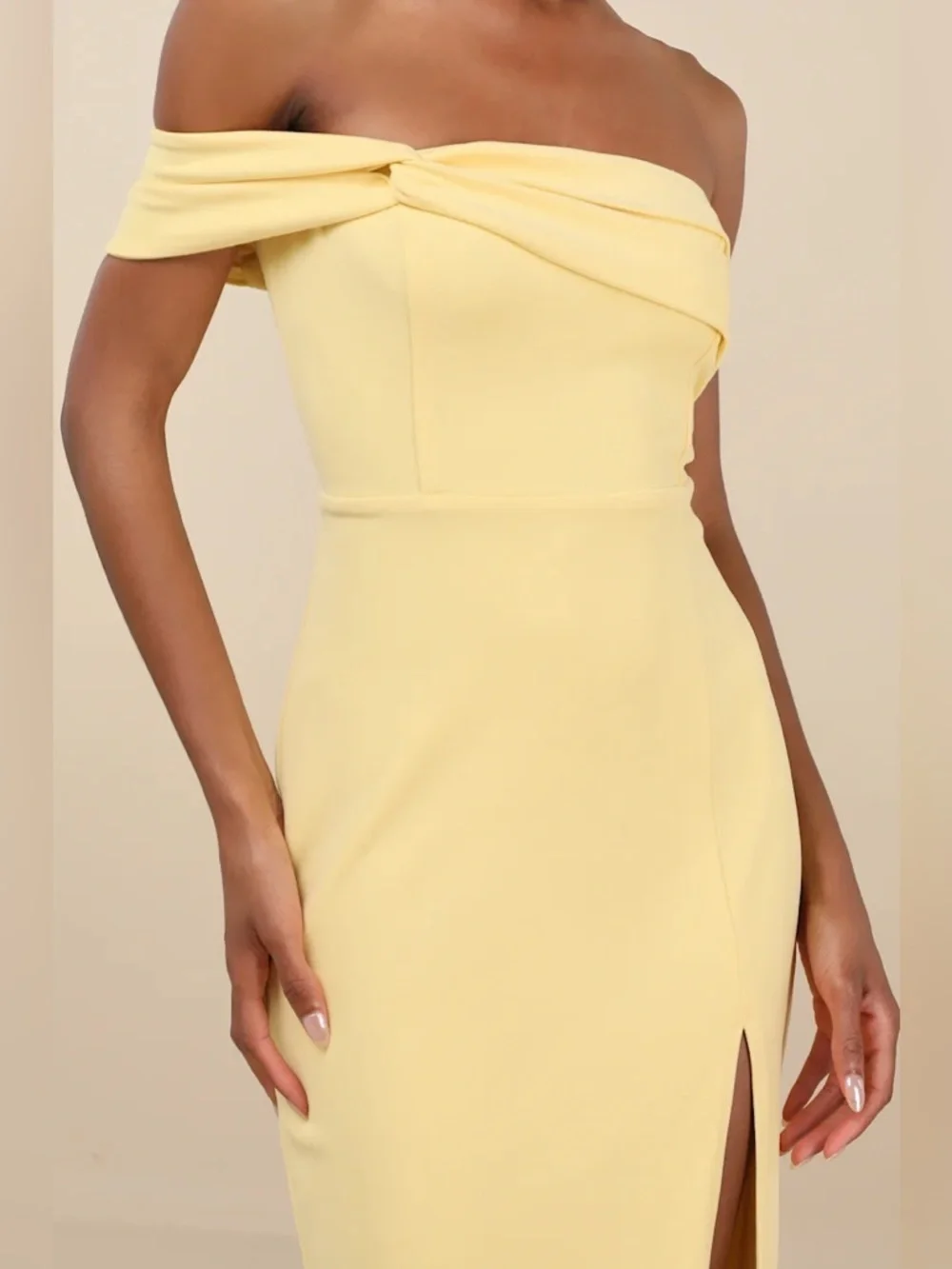 Lulus Twist and Make Up Light Yellow One-Shoulder Bodycon Midi Dress